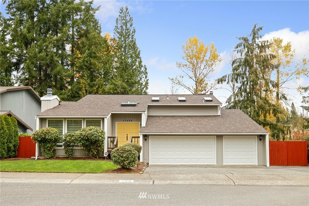 Property Photo:  17656 157th Avenue SE  WA 98058 