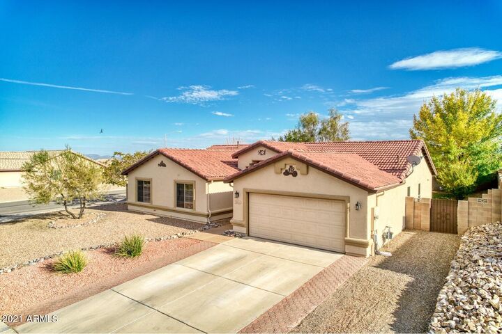 Property Photo: 2611 San Ysidro Court AZ 85635
