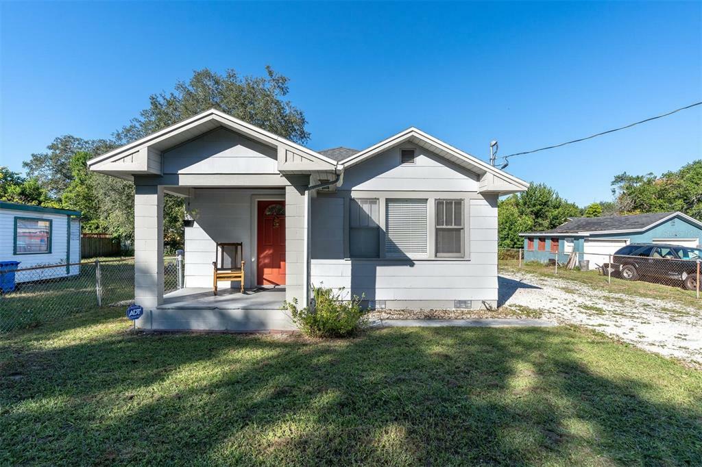 Property Photo:  706 E 119th Avenue  FL 33612 