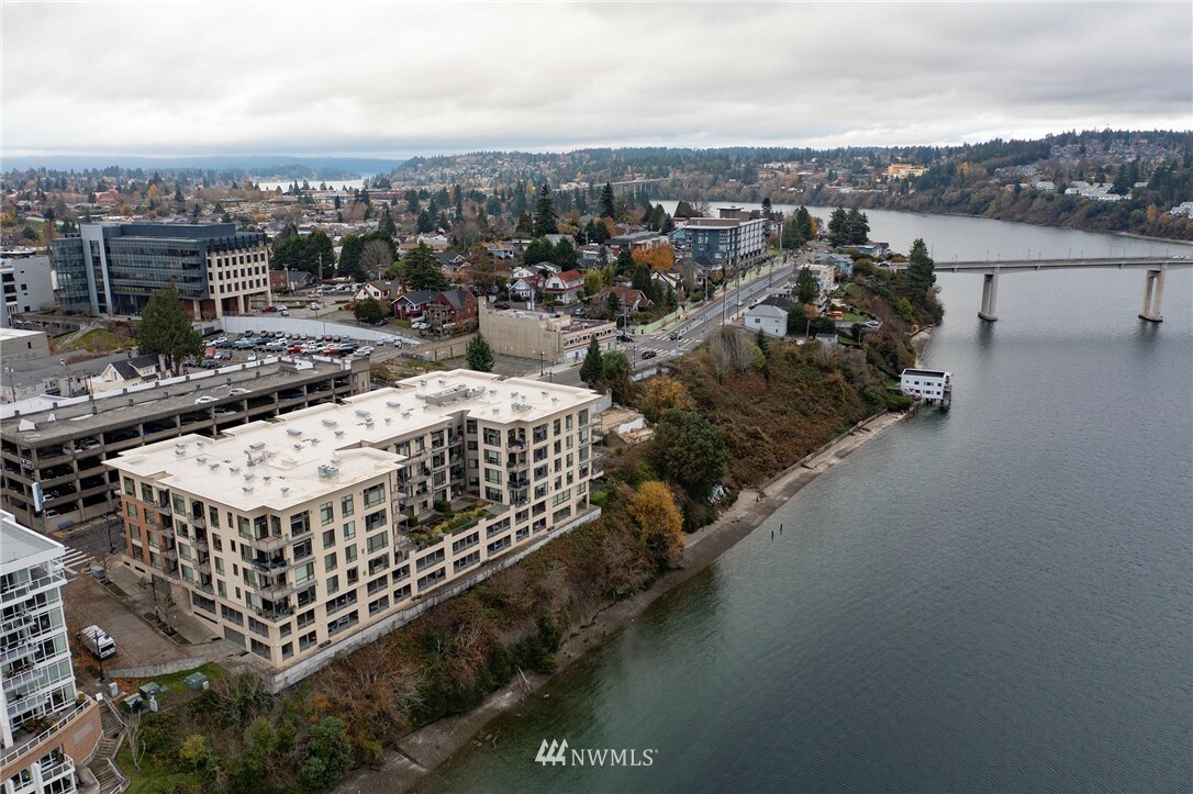 Property Photo: 400 Washington Avenue 117 WA 98337