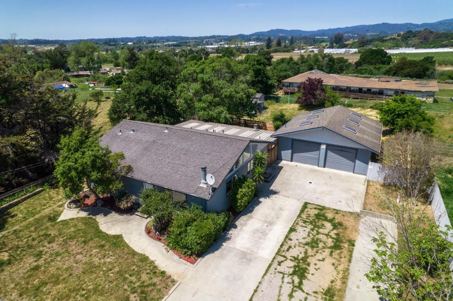 Property Photo:  73 Webb Road  CA 95076 