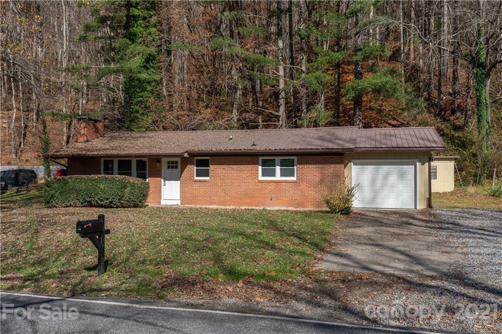 983 Camp Branch Road  Waynesville NC 28786 photo