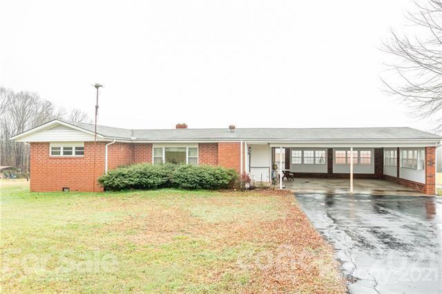 Property Photo:  645 King Road  NC 28146 