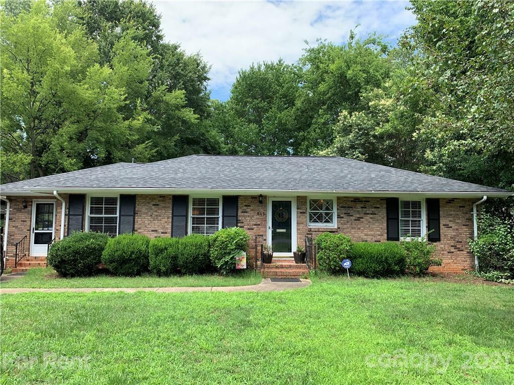 Property Photo:  845 Fairbanks Road  NC 28210 