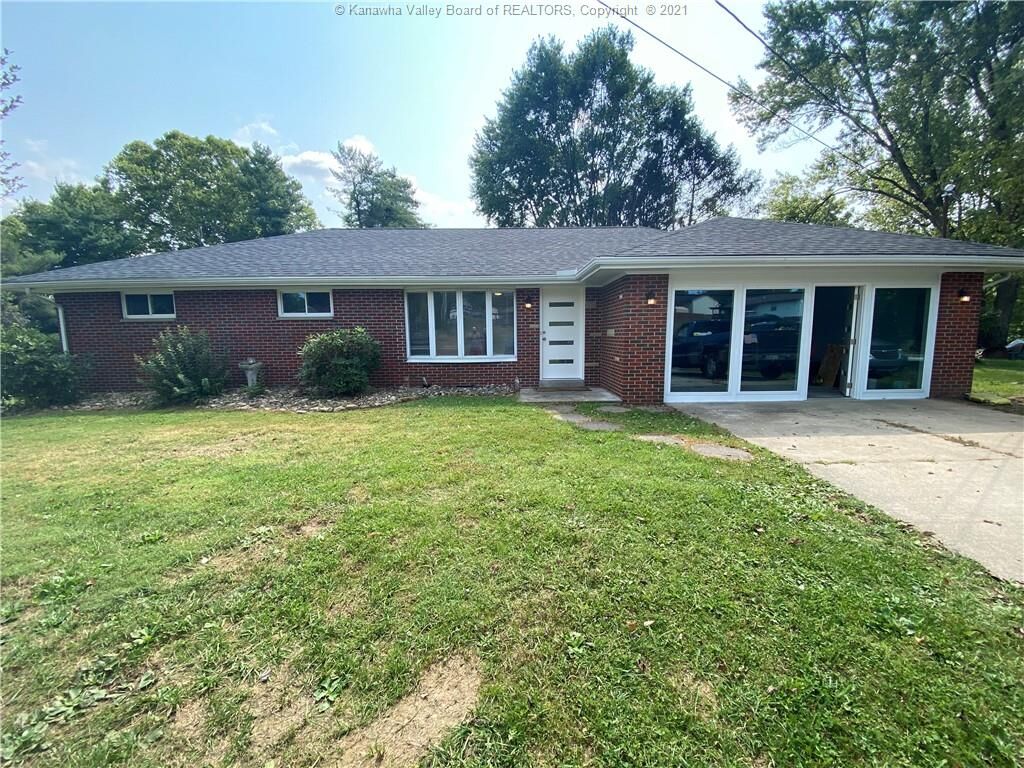 Property Photo: 4327 Teays Valley Road WV 25560