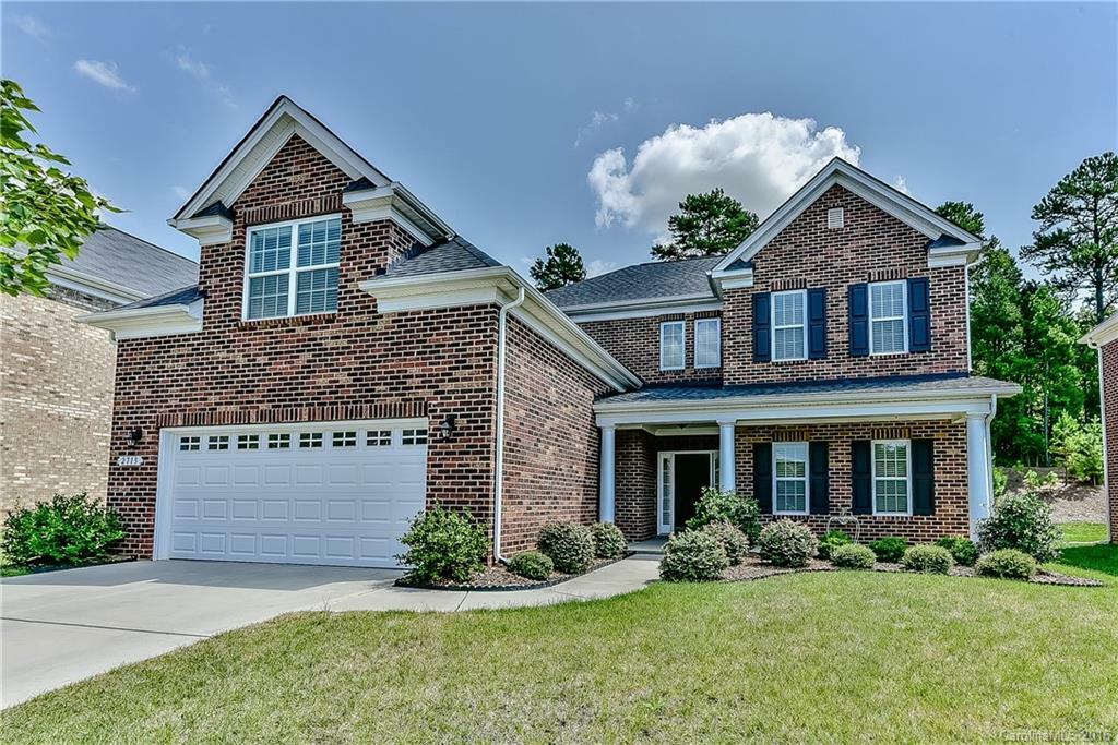 Property Photo: 2713 Twinberry Lane NC 28173