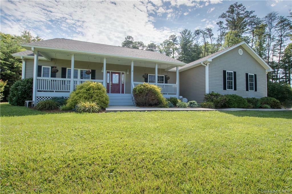 Property Photo:  19 Springs Drive  NC 28748 