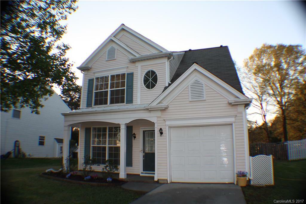 10327 Roundleaf Drive  Charlotte NC 28213 photo