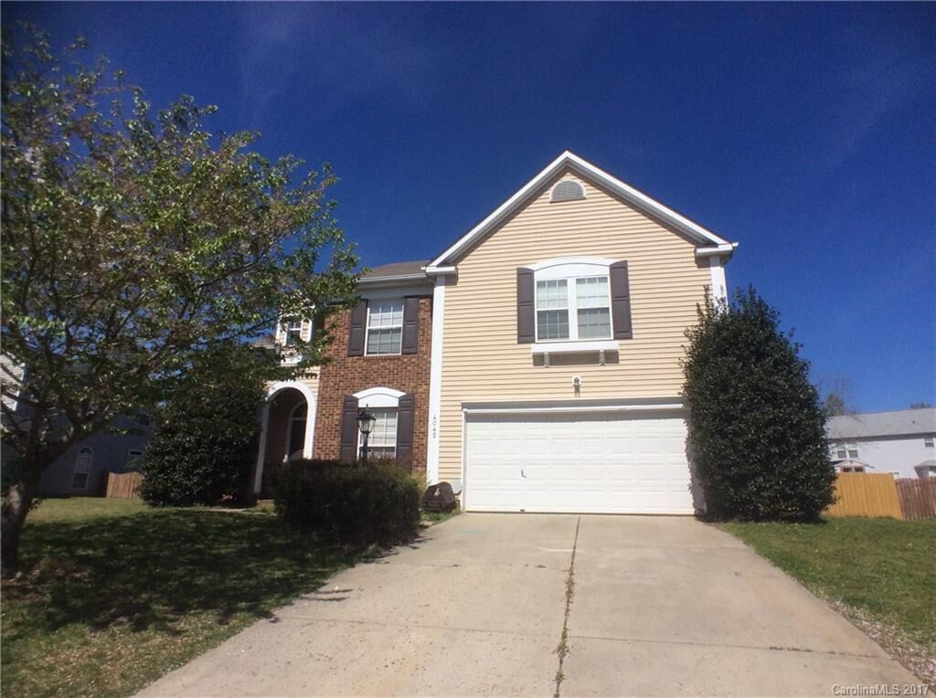 Property Photo: 4045 Suttle Place NC 28104