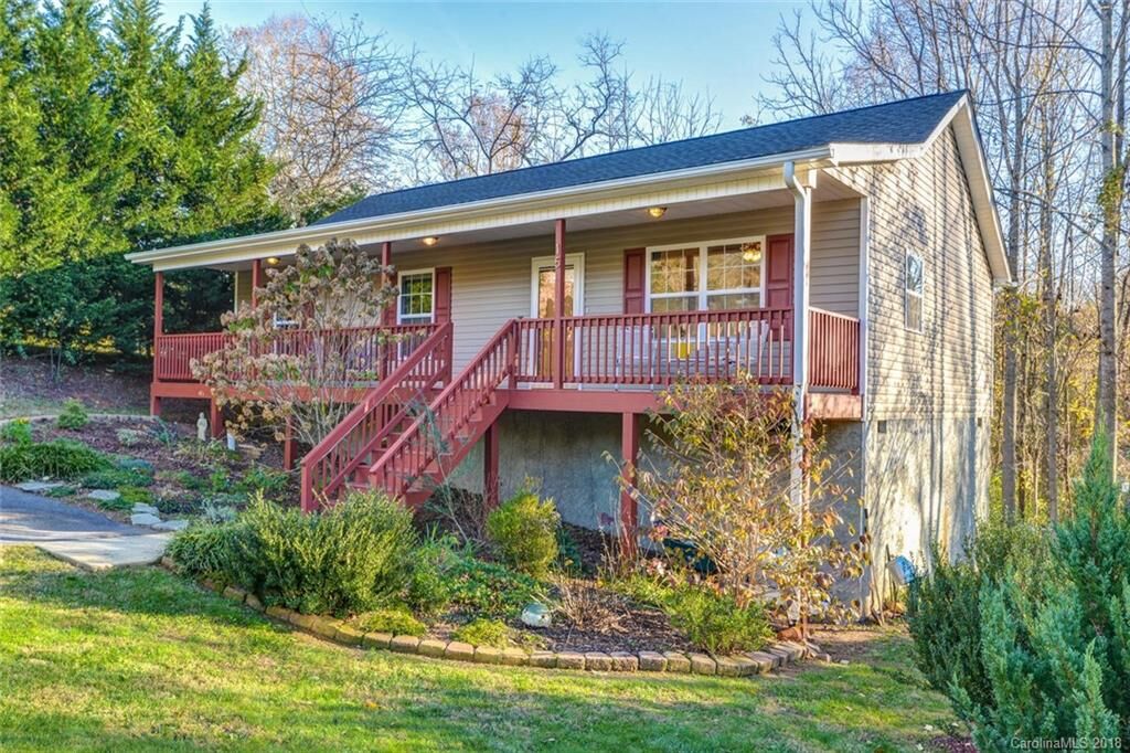Property Photo: 15 W Raleigh Road NC 28803
