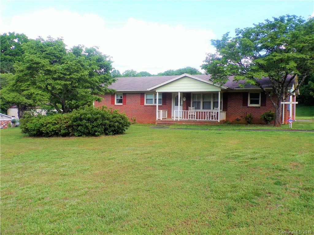 Property Photo:  102 Vina Place  NC 28120 