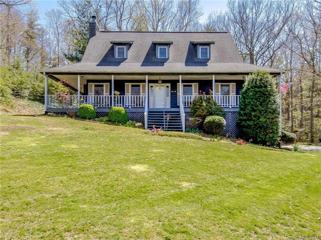 Property Photo: 23 Lynnette Drive NC 28730