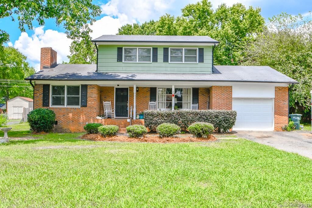 Property Photo: 506 Sunnybrook Drive NC 28110