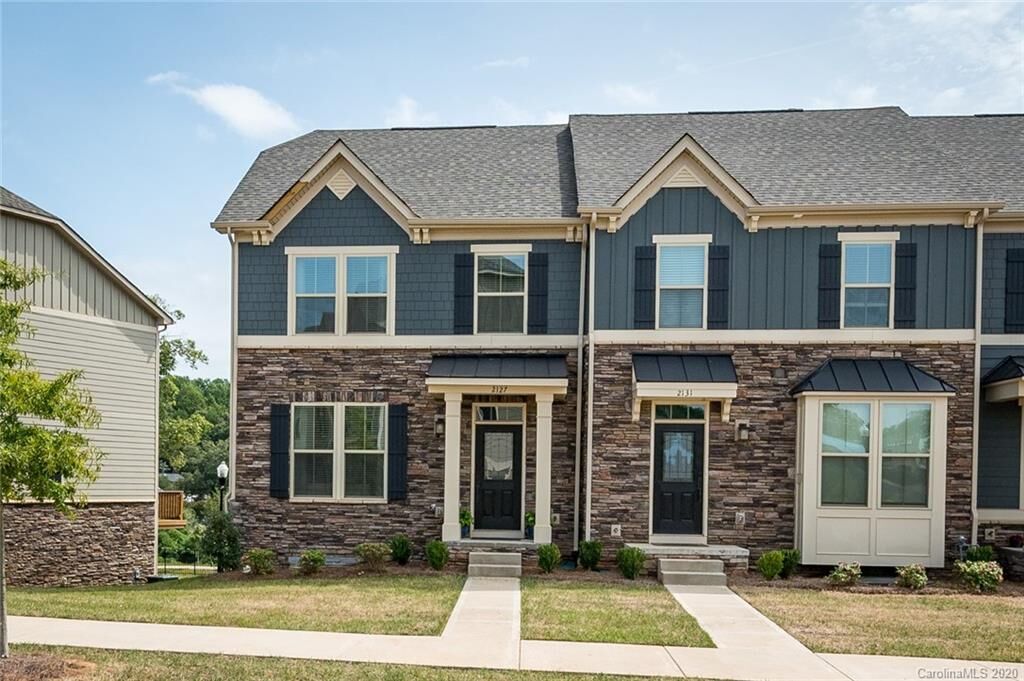 Property Photo: 2127 Birchside Drive NC 28205