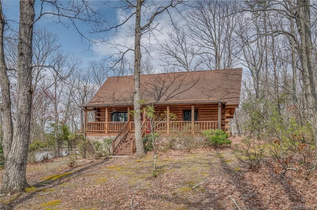 Property Photo: 83 Luther Durham Road NC 28782