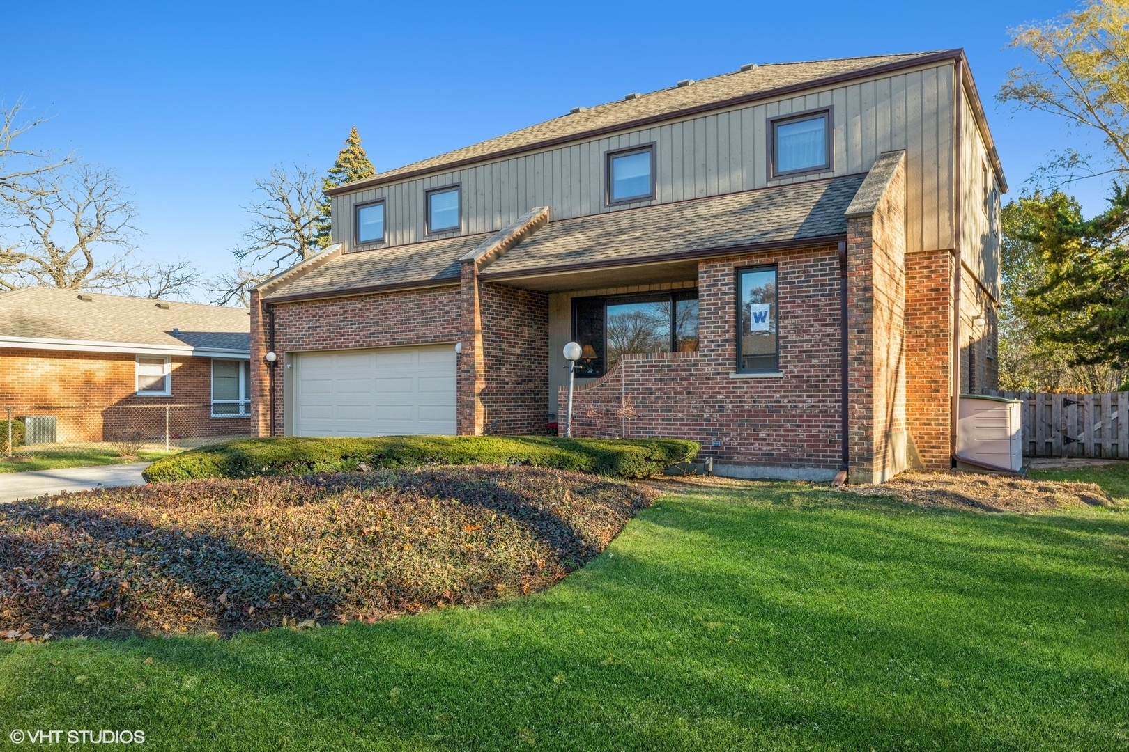 Property Photo: 623 S Home Avenue IL 60068