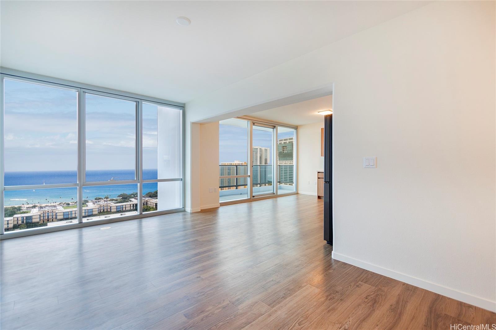 Property Photo: 1391 Kapiolani Boulevard 3112 HI 96814