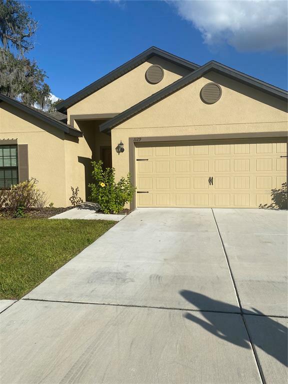 Property Photo: 1129 Brenton Leaf Drive FL 33570