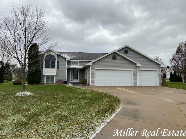 Property Photo: 1441 Woodfield Drive MI 49464