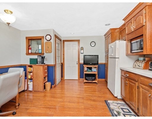 Property Photo: 7 Currier Park MA 01938