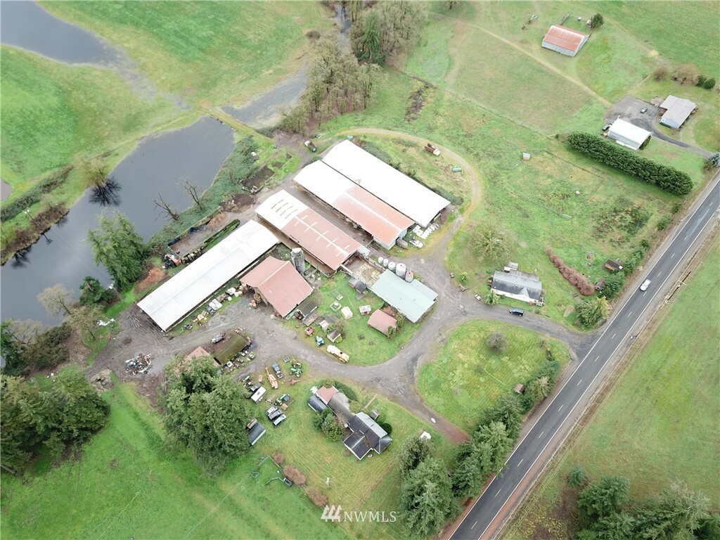 Property Photo:  1087 South Bank Road  WA 98568 