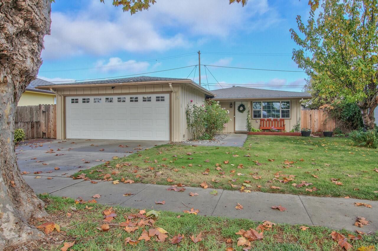 Property Photo:  28 3rd Street  CA 93962 