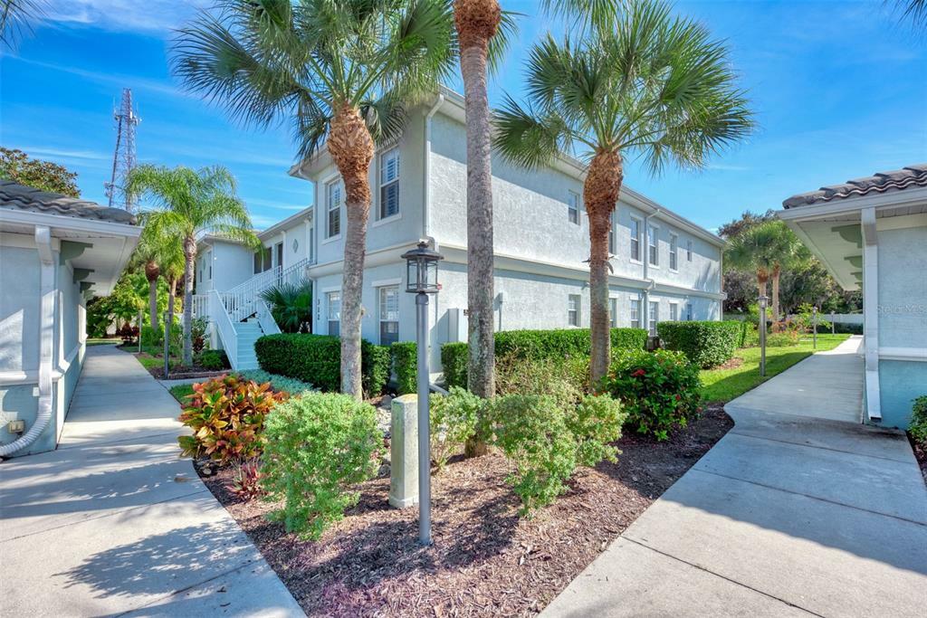 Property Photo:  300 Gardens Edge Drive 322  FL 34285 