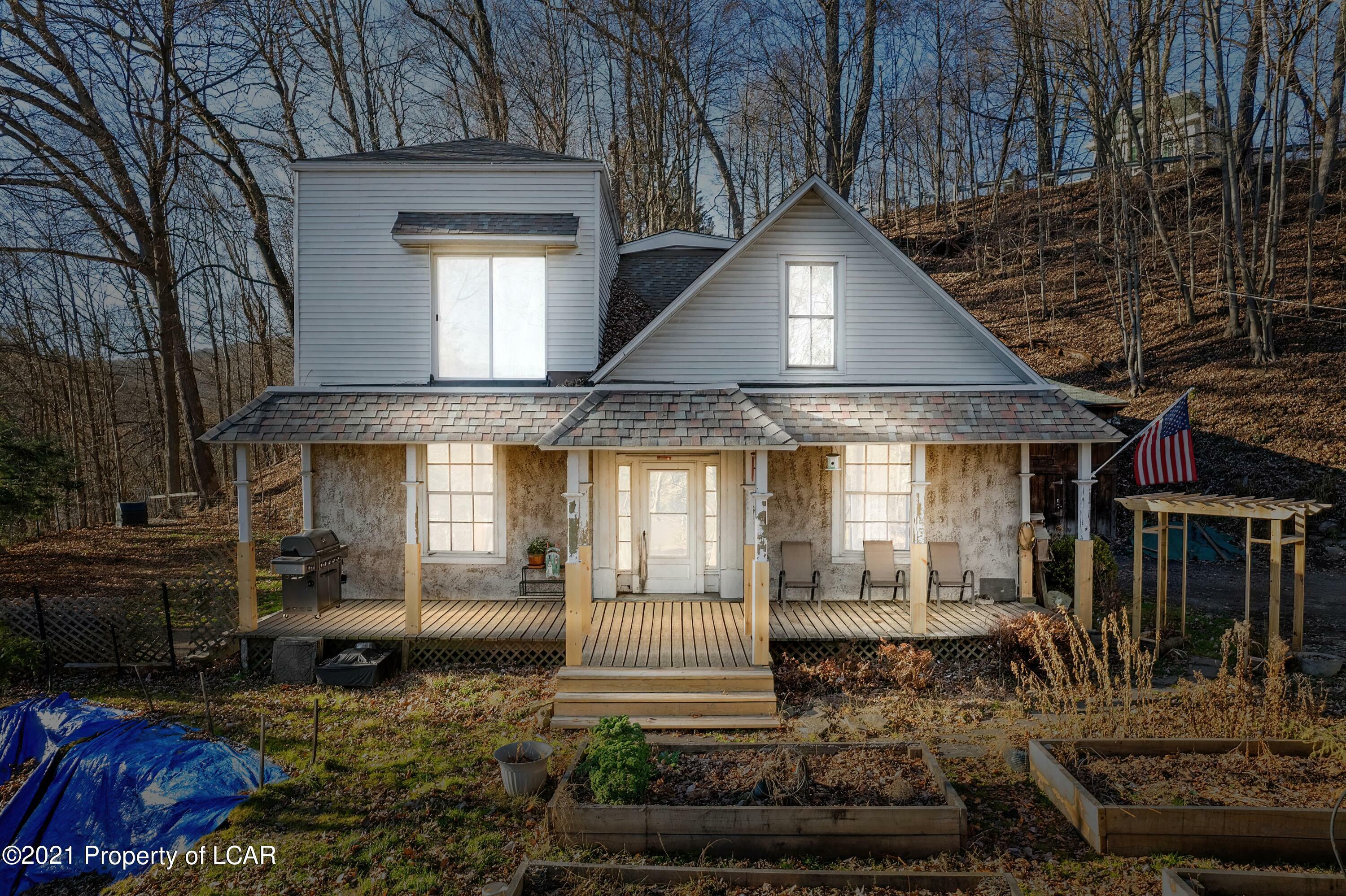 Property Photo:  150 Rockview Avenue  PA 18655 