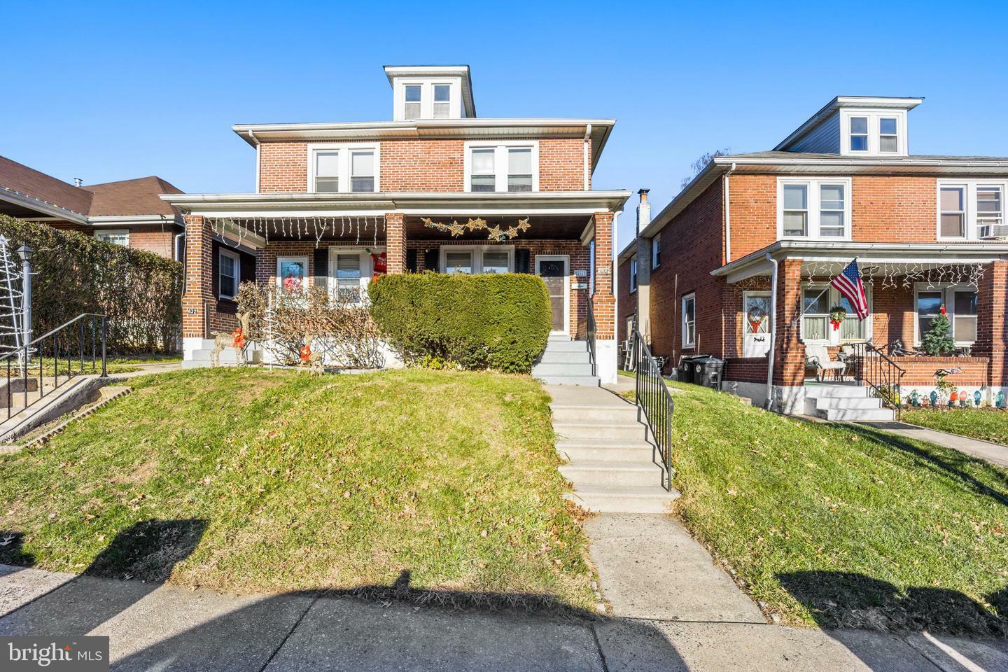 Property Photo:  434 E 9th Avenue  PA 19428 