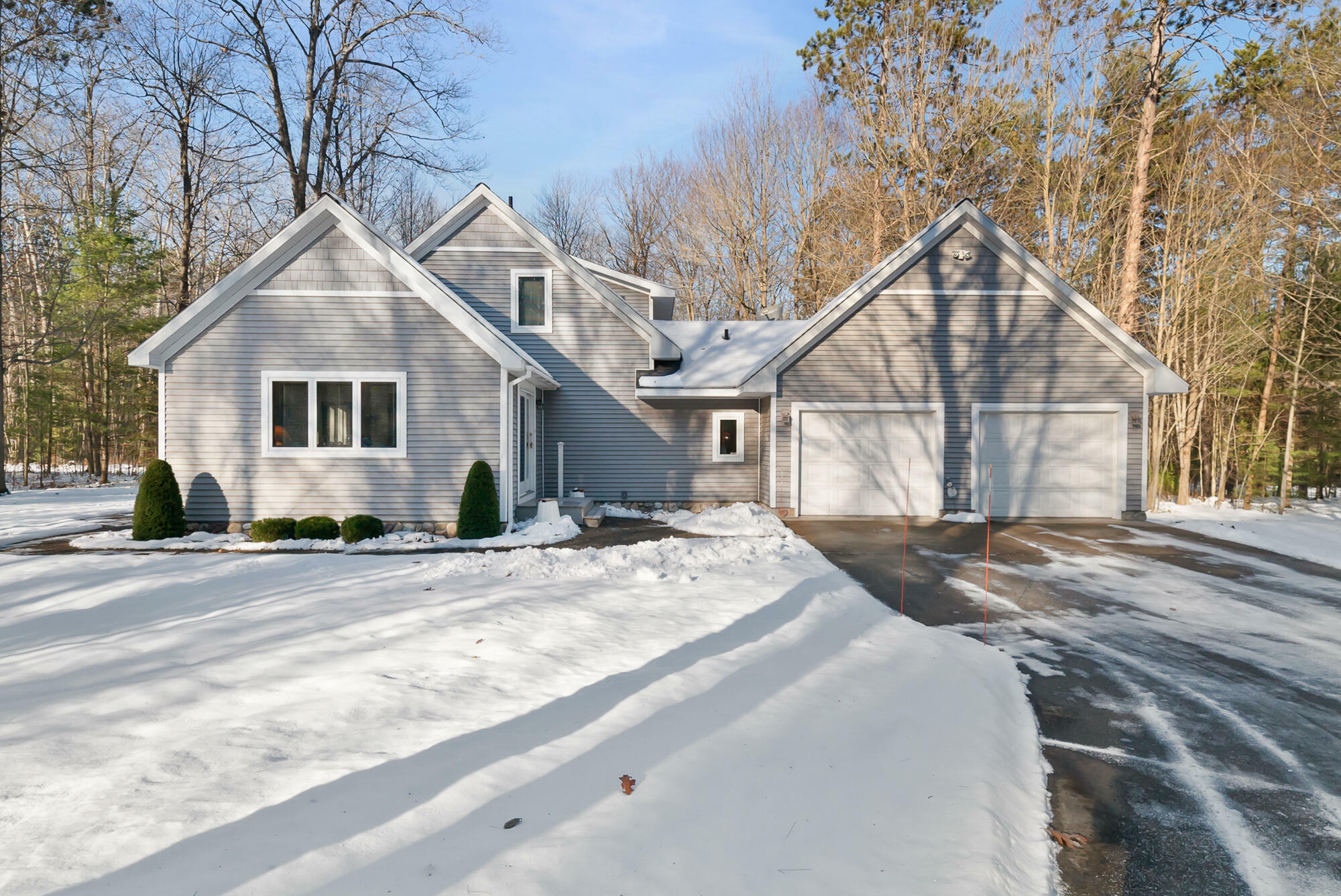 Property Photo: 197 E Indian Woods Trail MI 49749