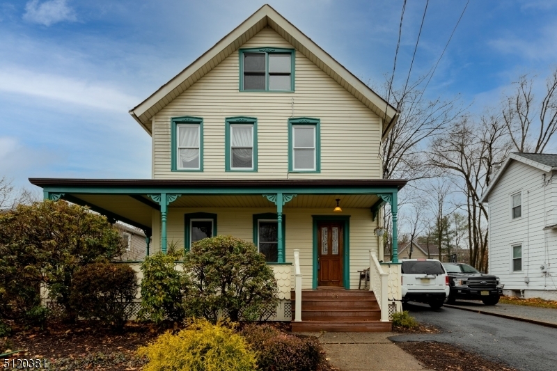 Property Photo:  20 Adrian St  NJ 07442 