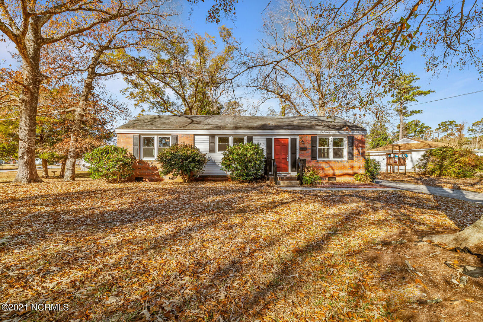 Property Photo:  413 Houston Road  NC 28540 