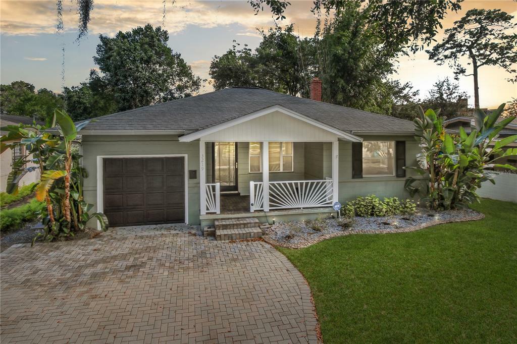 Property Photo: 3219 N Orange Avenue FL 32803