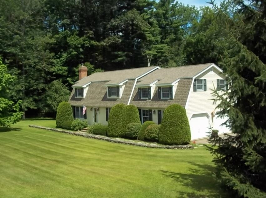 Property Photo:  67 Ridgewood Drive  NH 03237 