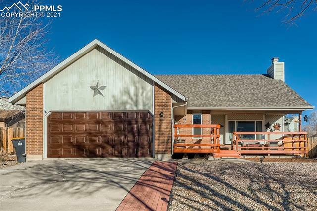 Property Photo:  1284 Eastmeadow Drive  CO 80906 