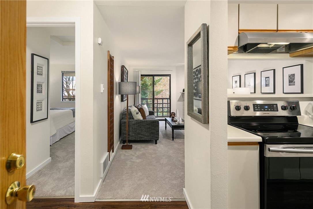 Property Photo: 710 N 160th Street B306 WA 98133