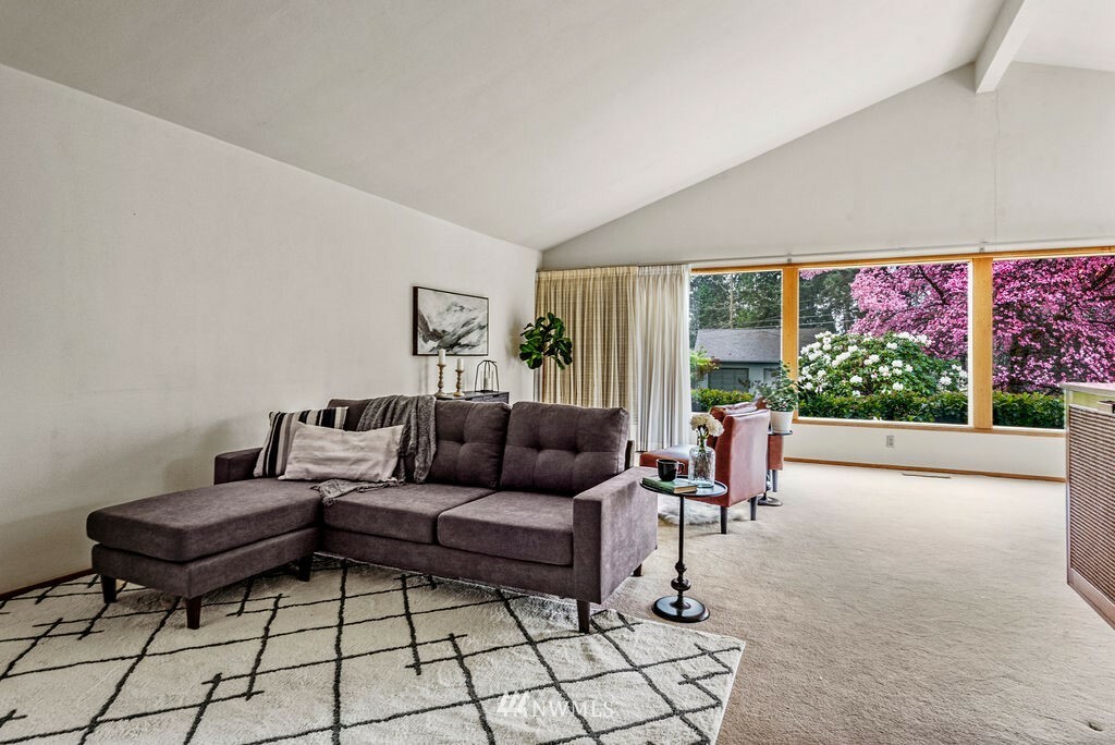 Property Photo: 2360 Cascade Way WA 98632
