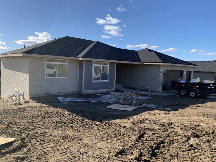 60835 Lake Spokane Dr  Nine Mile Falls WA 99026 photo