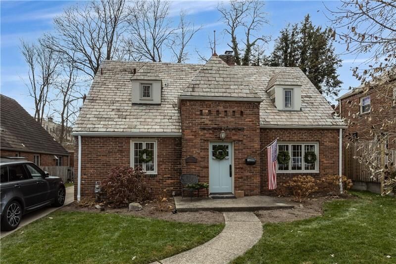 Property Photo:  636 Crystal Drive  PA 15228 