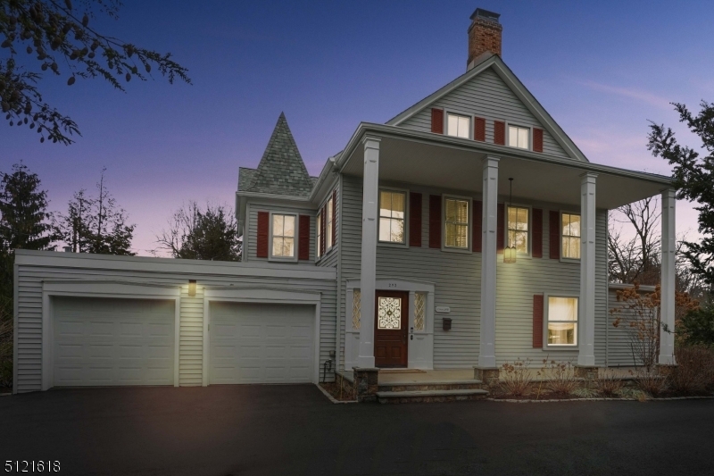 Property Photo:  293 Greenwood Ave  NJ 07932 