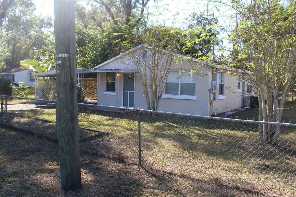 Property Photo: 8414 N Rome Avenue FL 33604