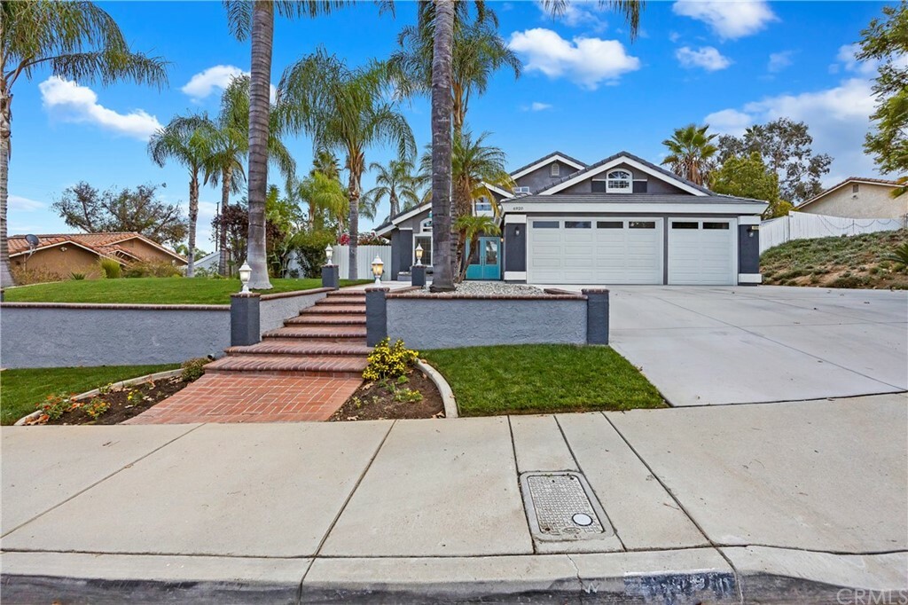 Property Photo:  6920 Mission Grove N  CA 92506 