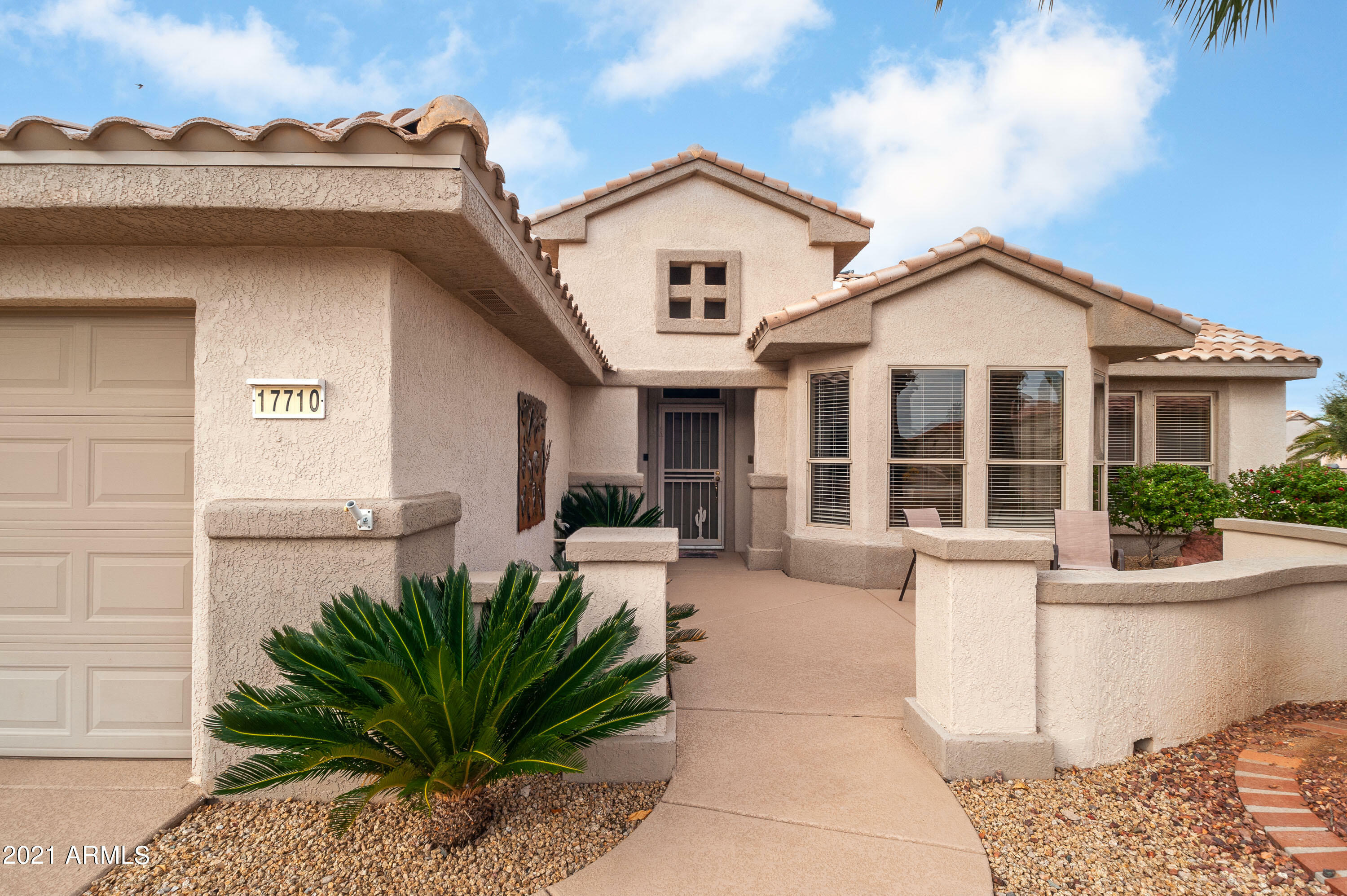 Property Photo:  17710 N Solamente Court  AZ 85374 