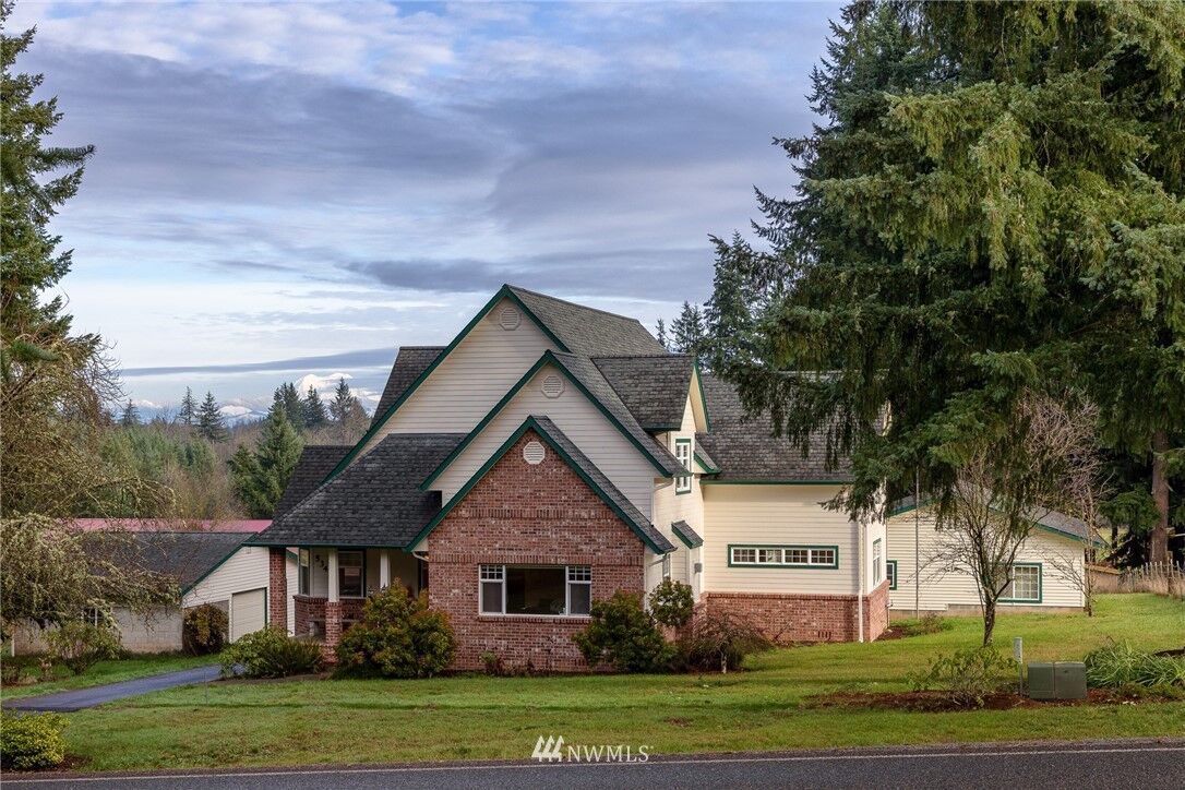 Property Photo: 534 Tennessee Road WA 98596
