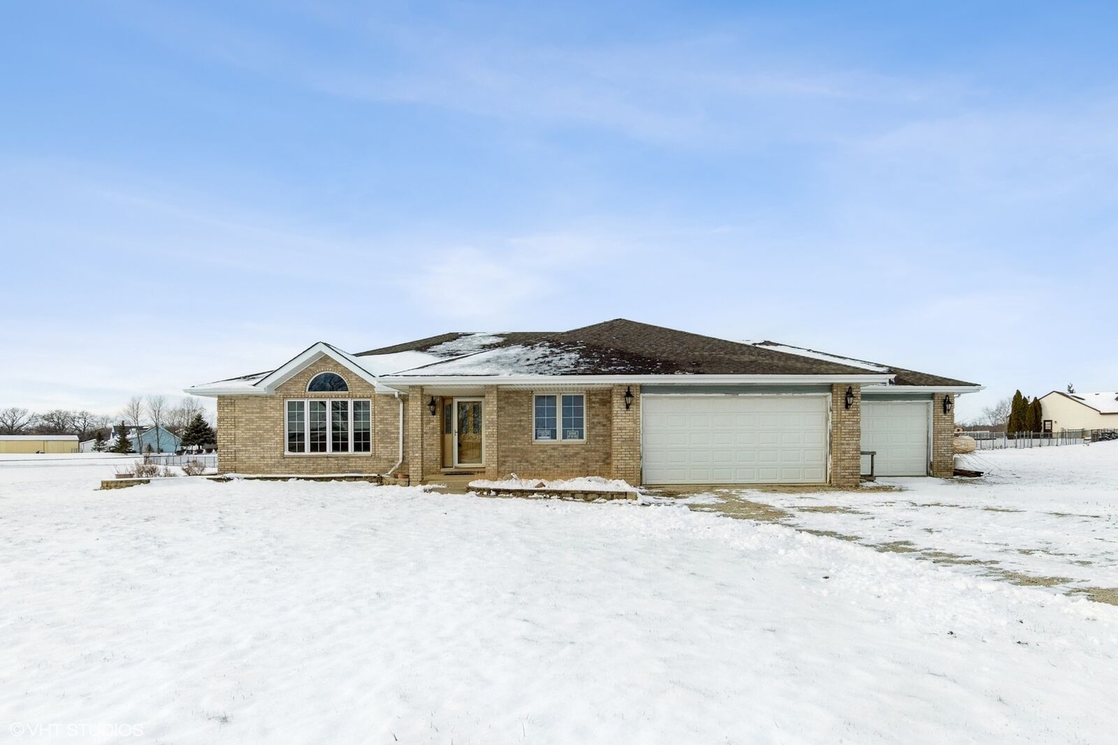 Property Photo: 29460 S Wallingford Road IL 60442