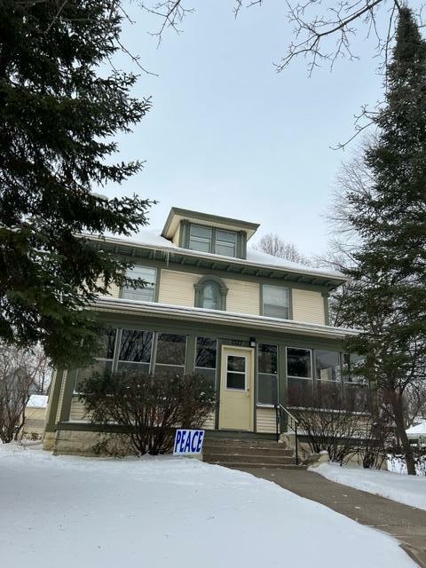 Property Photo:  1527 Fremont Avenue N  MN 55411 