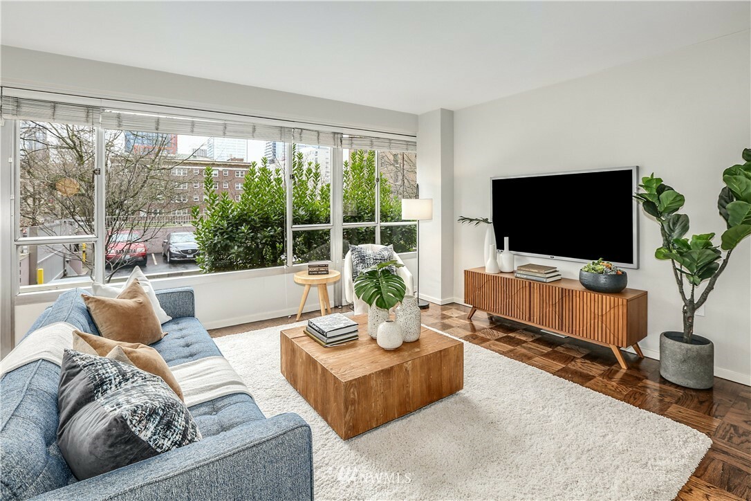 Property Photo: 1221 Minor Avenue 110 WA 98101