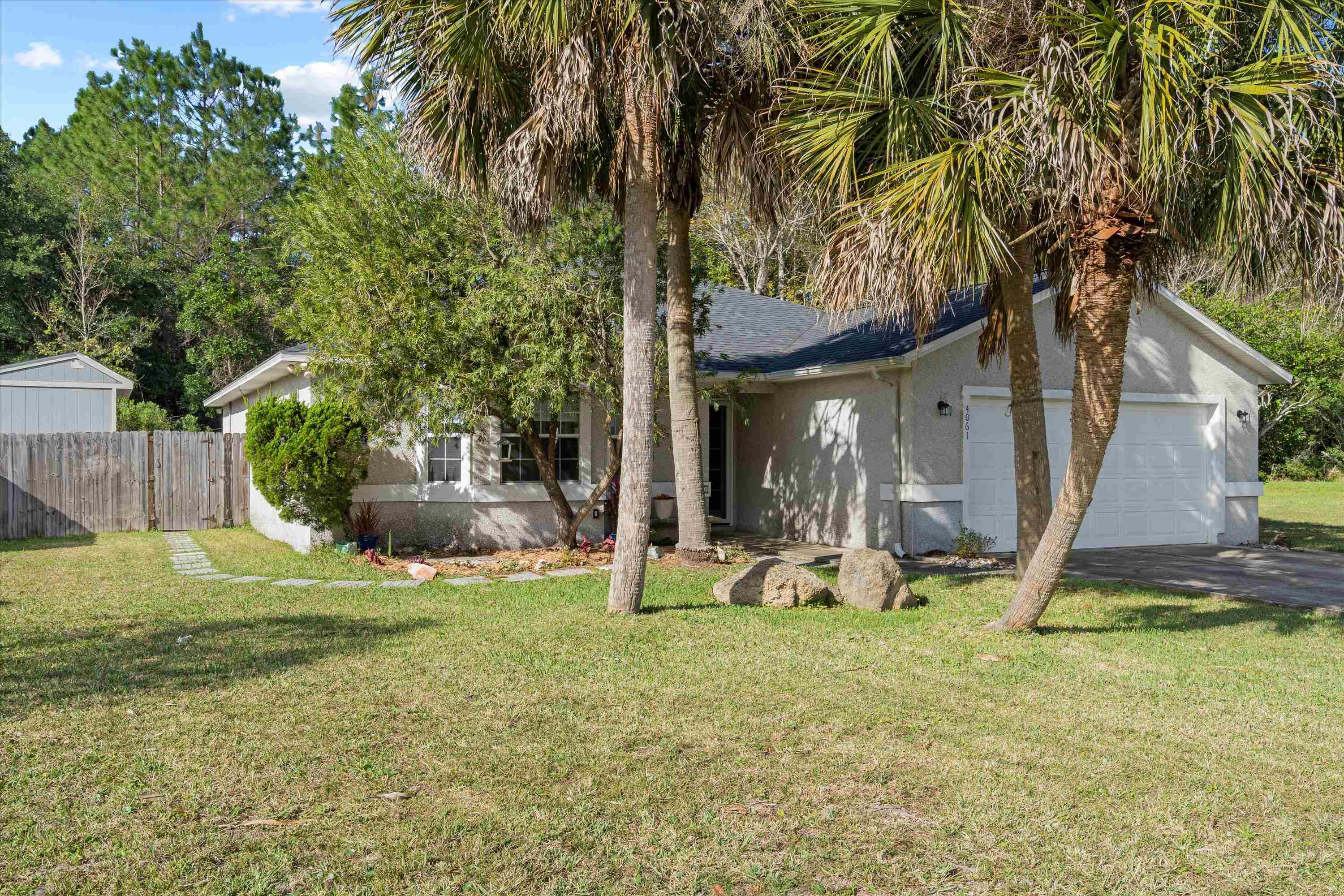 Property Photo:  4061 Red Pine Ln  FL 32086 