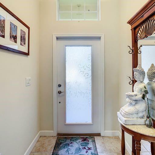 Property Photo: 20048 Oakflower Avenue FL 33647