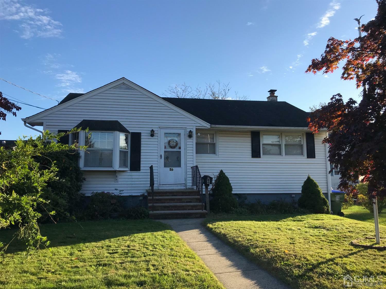 Property Photo:  26 Foyer Street  NJ 08817 